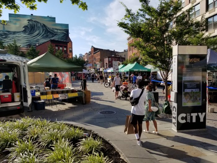 Farmers Market in Jersey City, NJ. Photo credit: Farmers Market Coalition